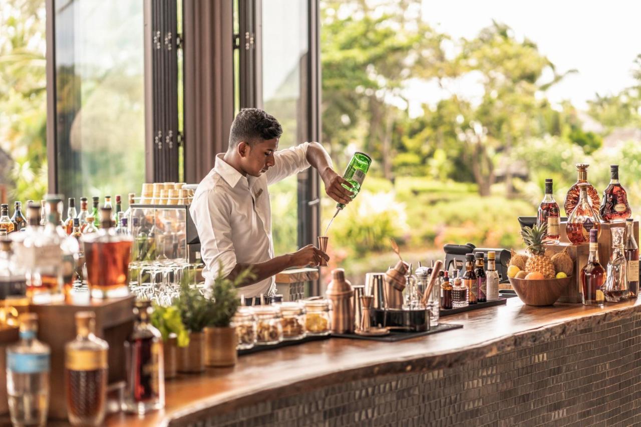 Four Seasons Resort Mauritius At Anahita Beau Champ Esterno foto
