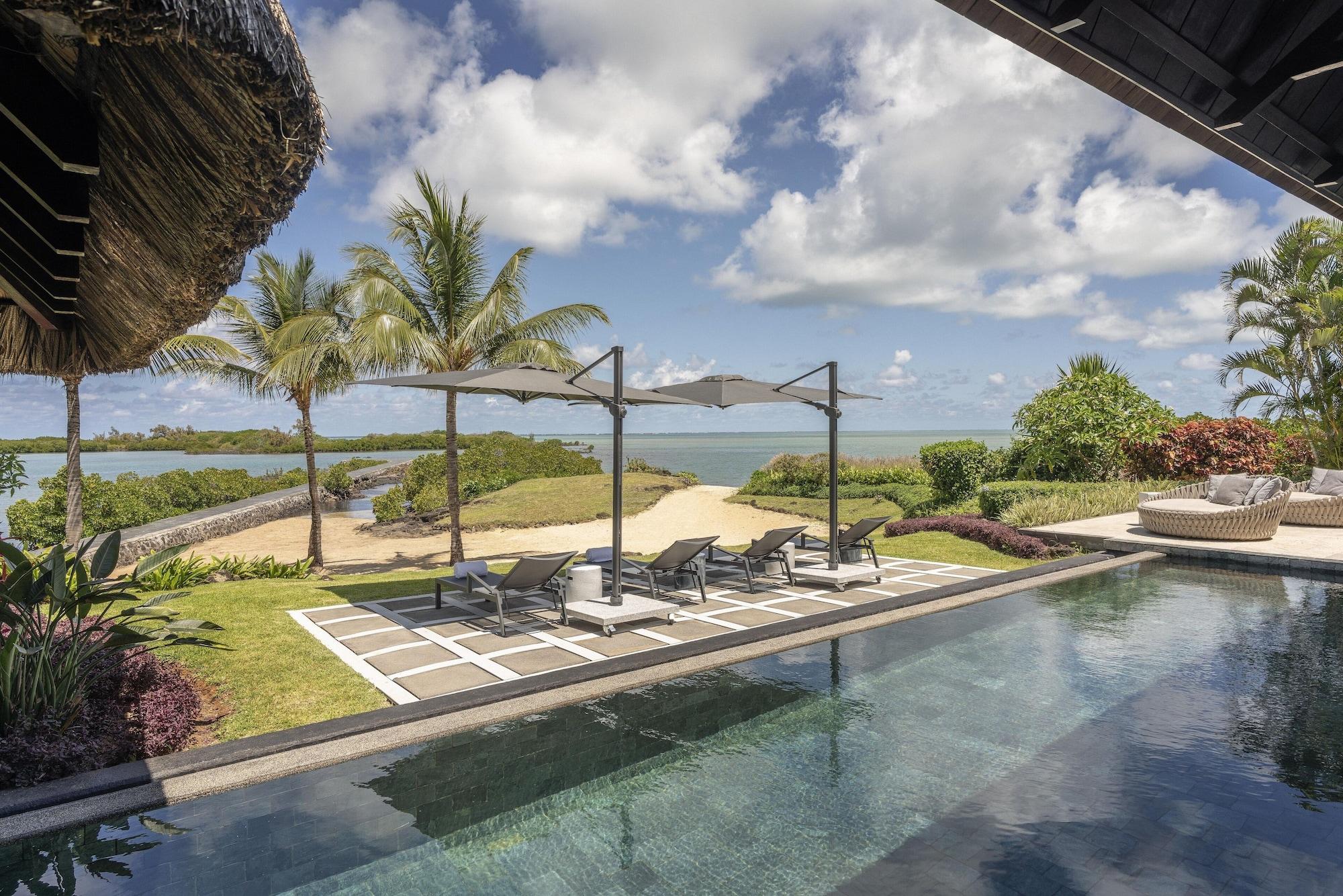 Four Seasons Resort Mauritius At Anahita Beau Champ Esterno foto
